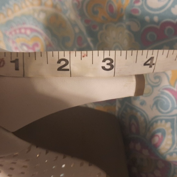 AVON Perforated Open Toe Heeled Bootie - Size 9 - Picture 4 of 4